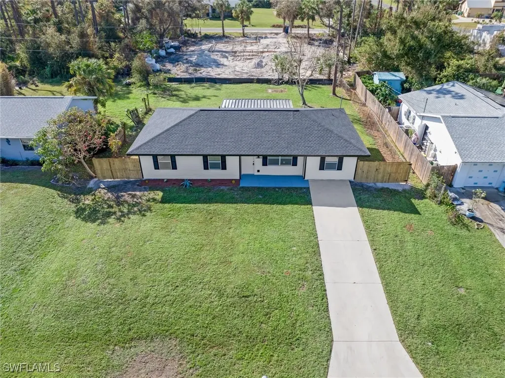 18289 Eblis Avenue Port Charlotte FL 33948