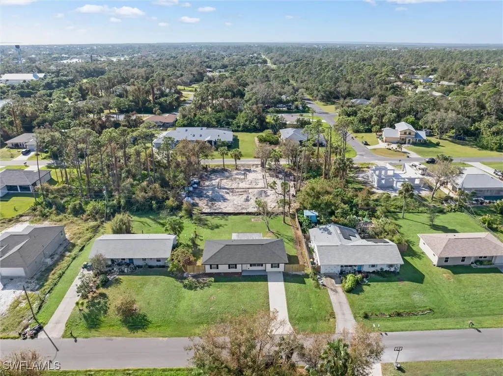 18289 Eblis Avenue Port Charlotte FL 33948