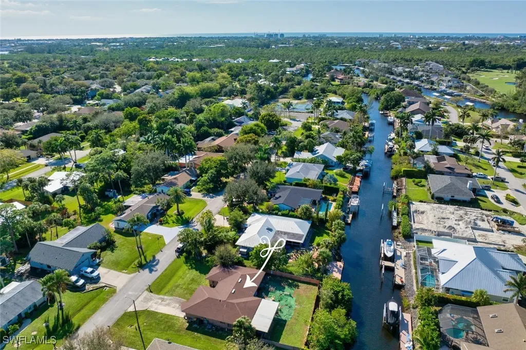 2297 Clipper Way Naples FL 34104