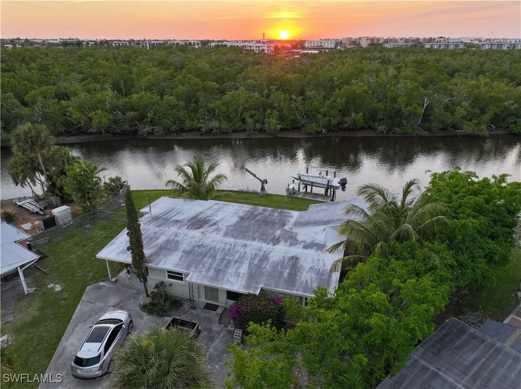 1842 Harbor Place Naples FL 34104
