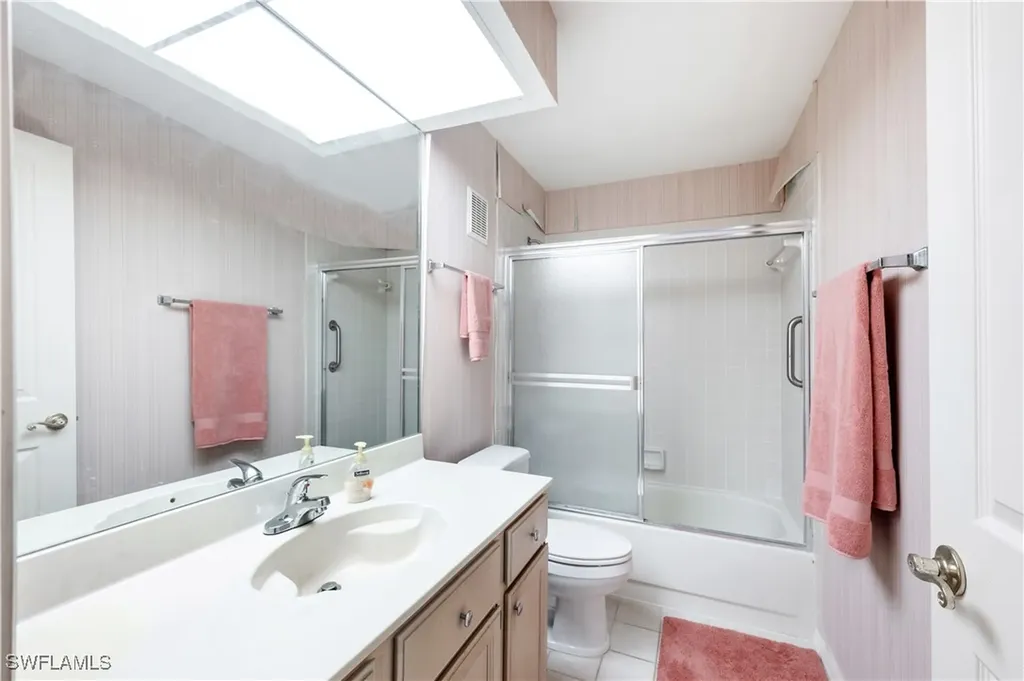 2852 Aintree Lane Naples FL 34112