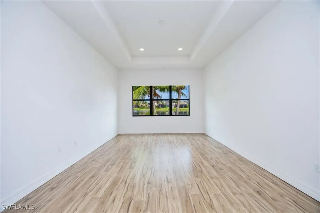 13715 Luna Drive Naples FL 34109