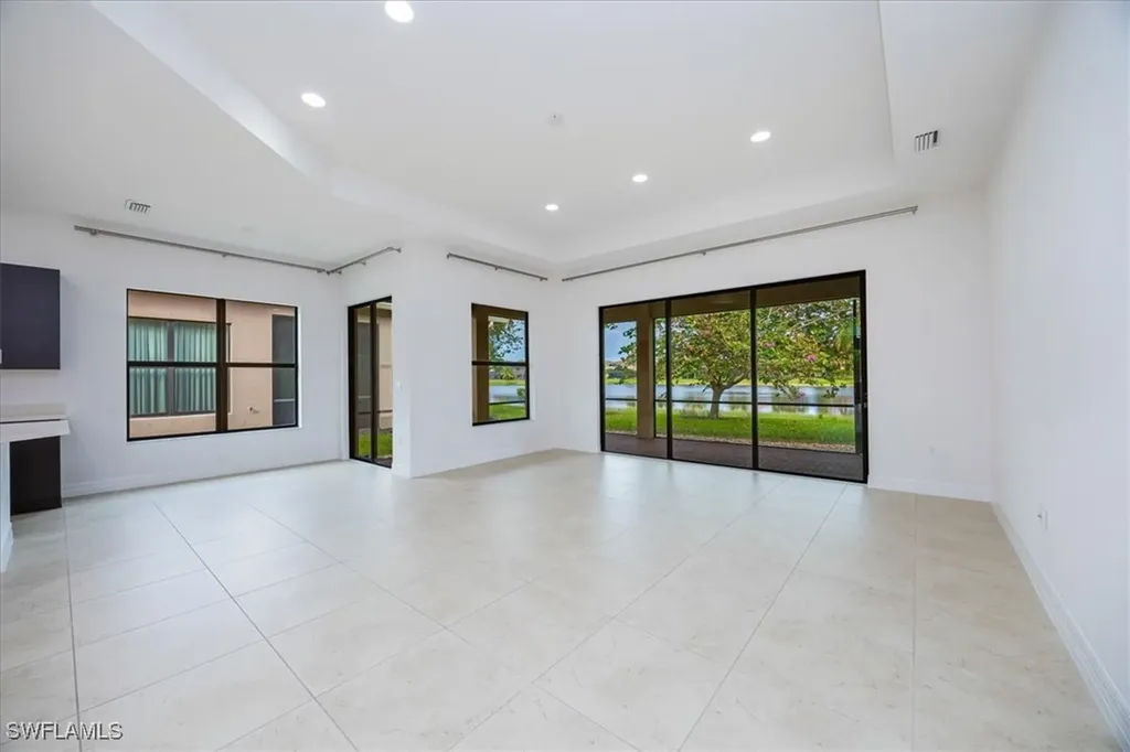 13715 Luna Drive Naples FL 34109