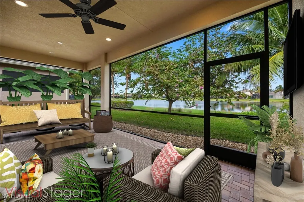 13715 Luna Drive Naples FL 34109