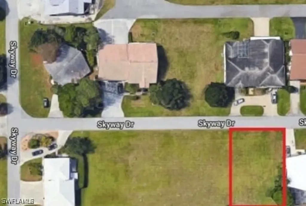 4085 Skyway Drive Lot#33 Naples FL 34112-2922