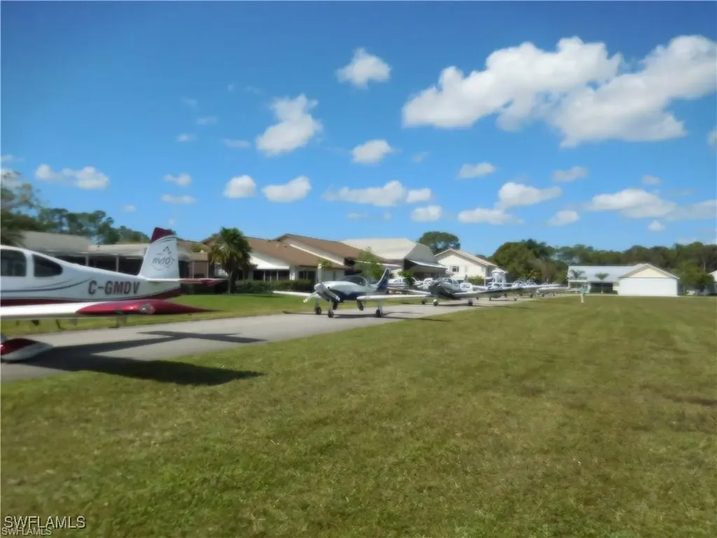 4085 Skyway Drive Lot#33 Naples FL 34112-2922