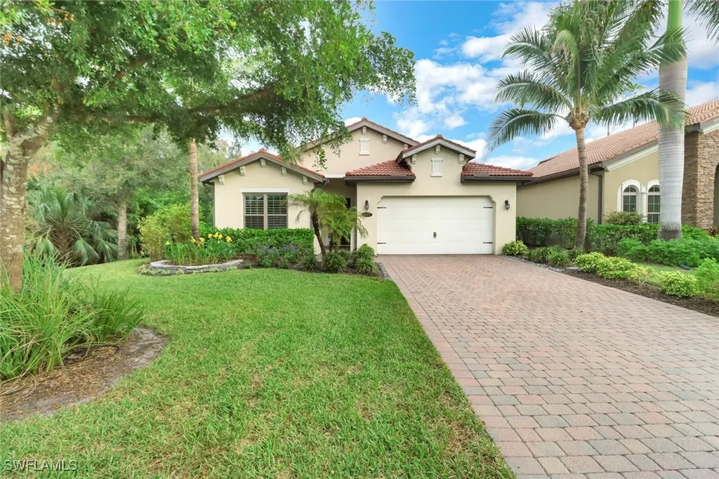 16177 Aberdeen Avenue Naples FL 34110