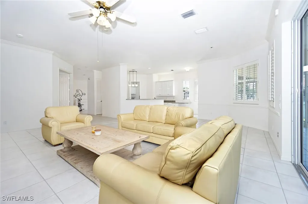 2100 L Ambiance Circle Naples FL 34108