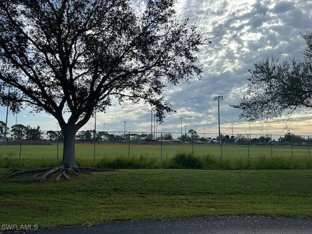 1228 NW 20th Avenue Cape Coral FL 33993