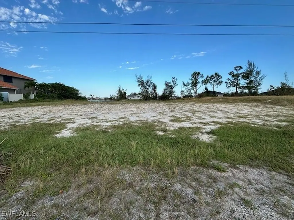 1228 NW 20th Avenue Cape Coral FL 33993