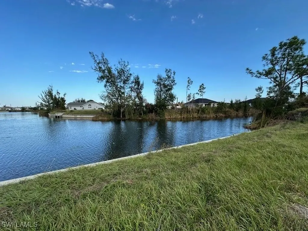 1228 NW 20th Avenue Cape Coral FL 33993