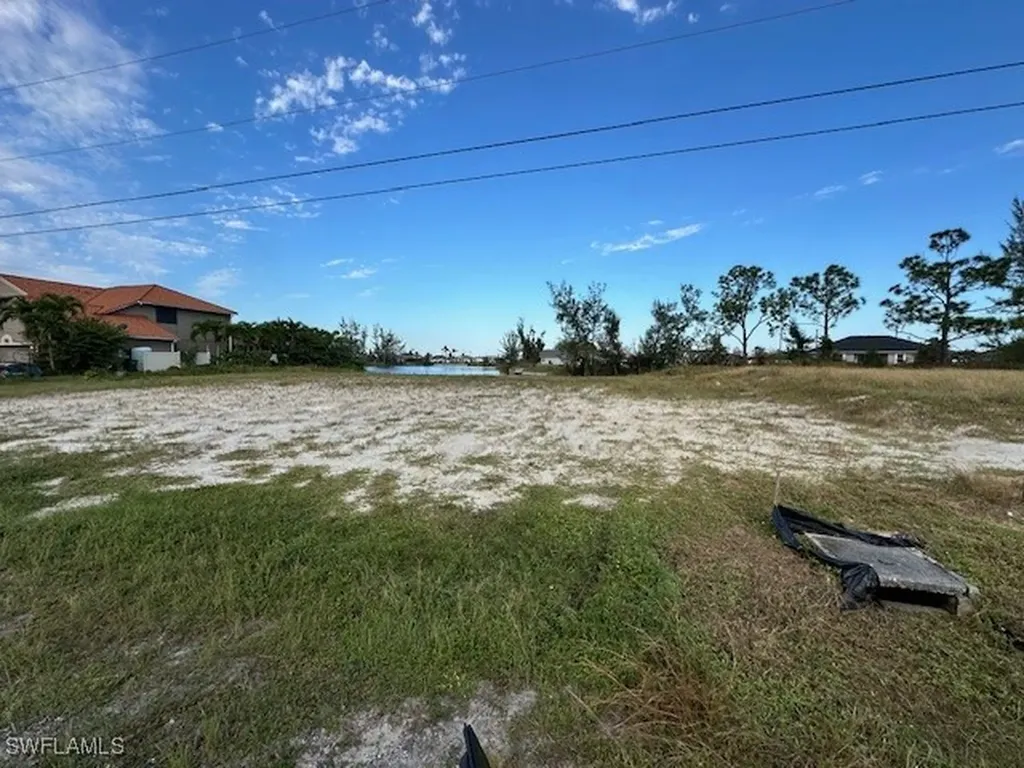 1228 NW 20th Avenue Cape Coral FL 33993