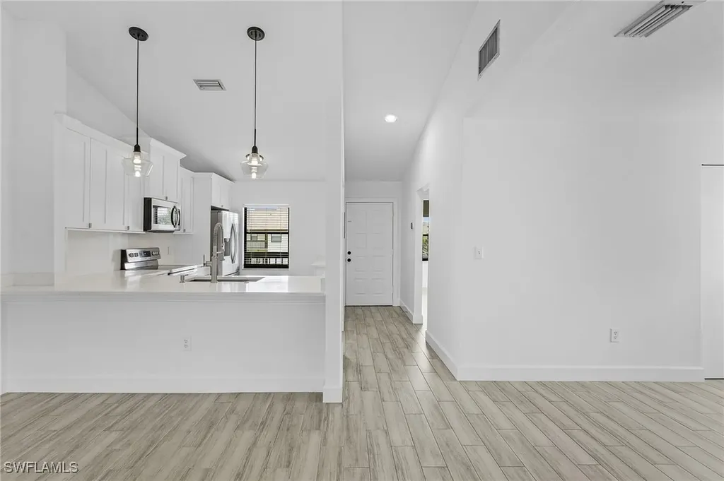 9295 Lake Park Drive Fort Myers FL 33919