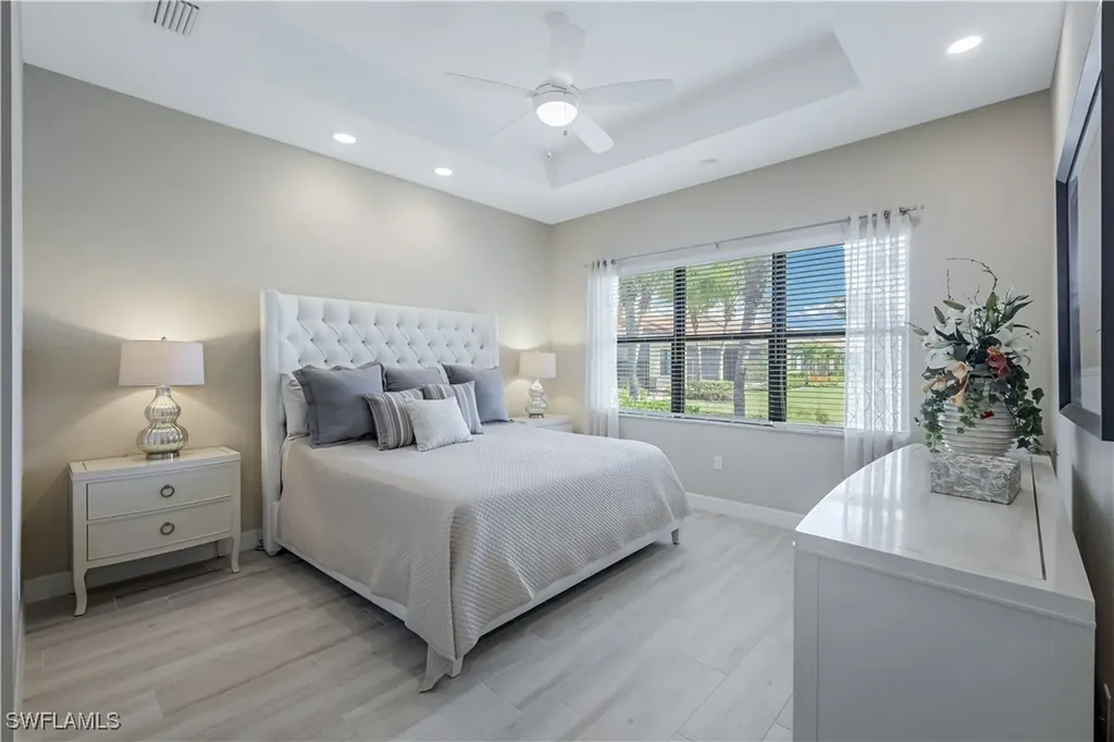 13409 Coronado Drive Naples FL 34109
