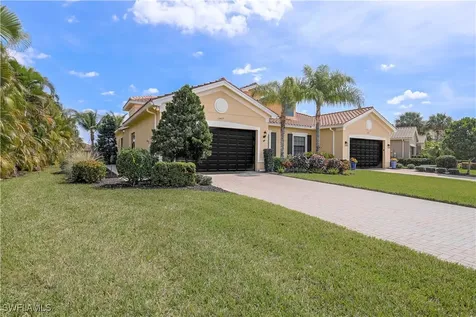 13409 Coronado Drive Naples FL 34109