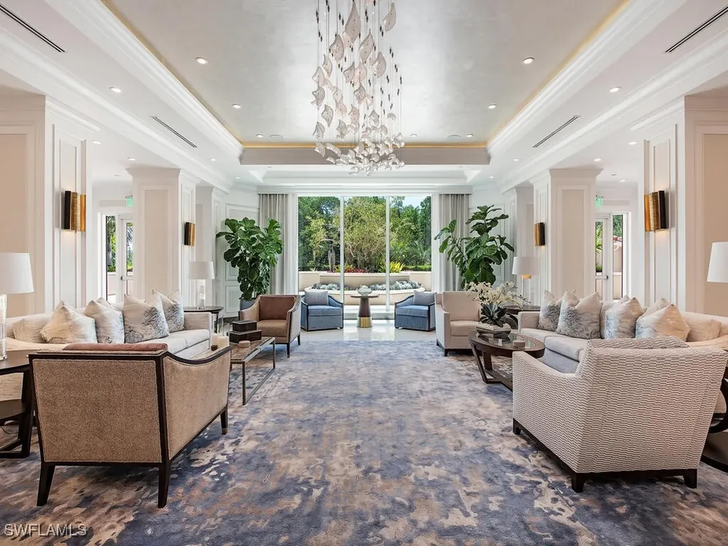 8960 Bay Colony Drive Naples FL 34108