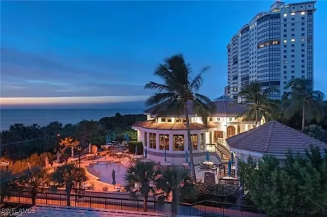 8960 Bay Colony Drive Naples FL 34108
