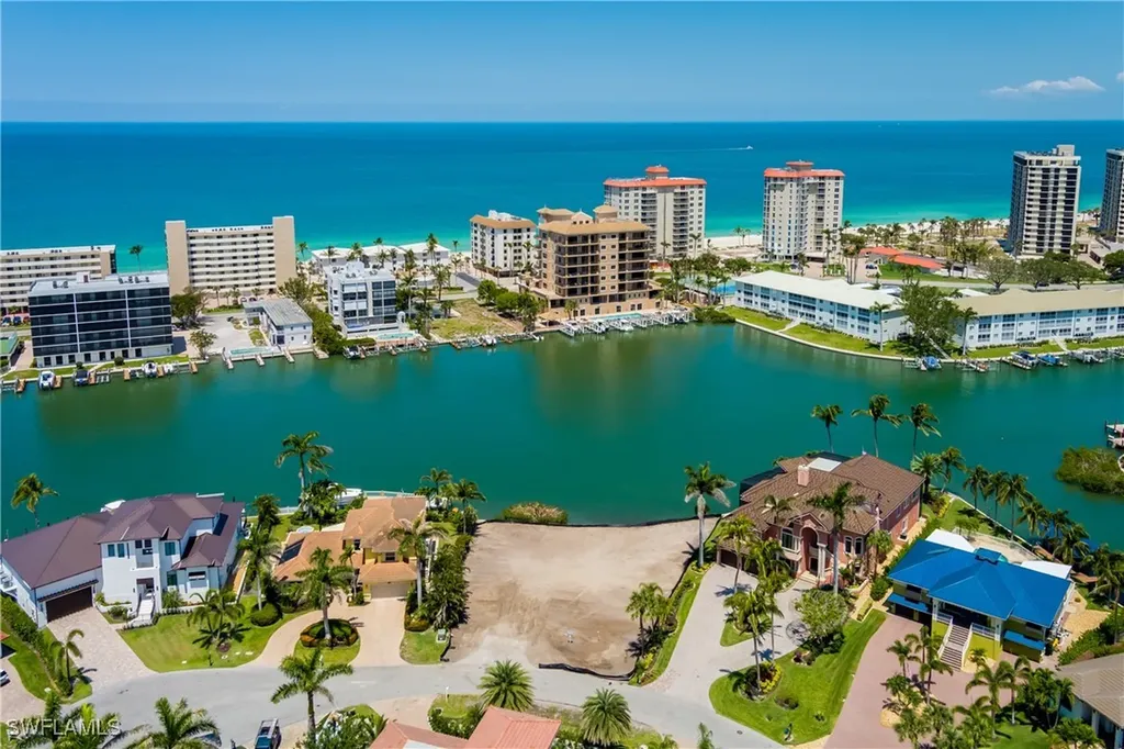 141 Conners Avenue Naples FL 34108