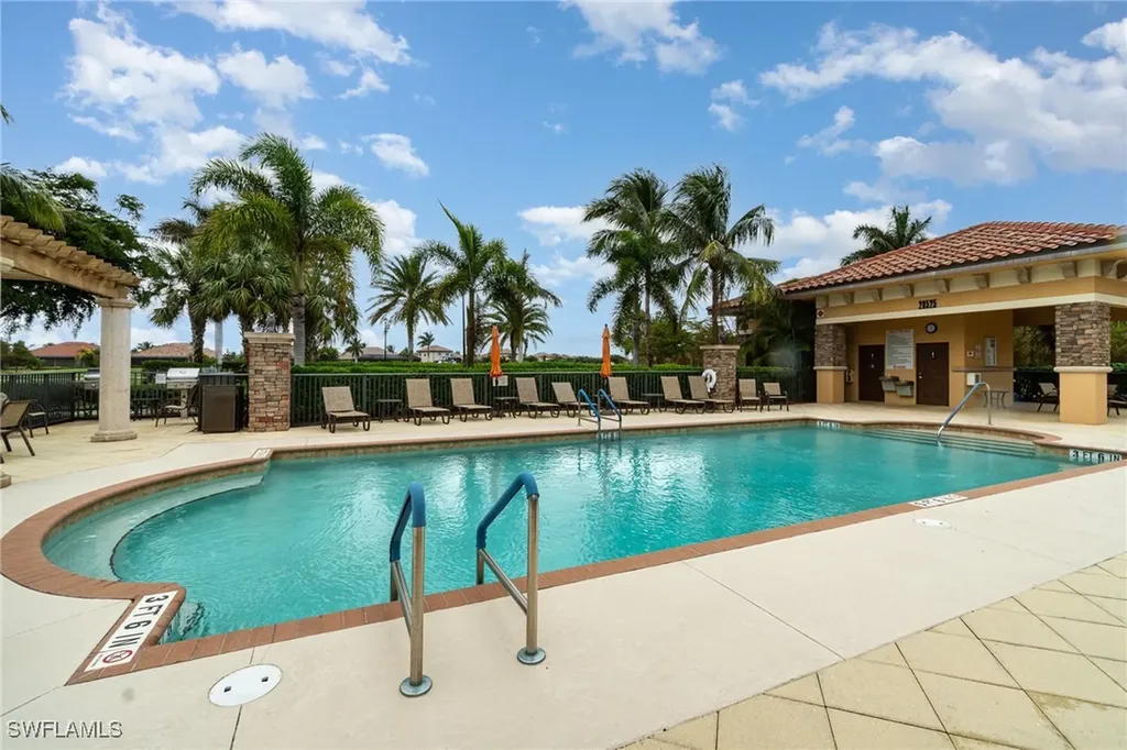 28531 Carlow Court Bonita Springs FL 34135