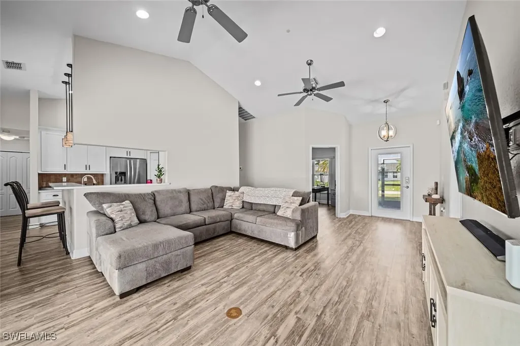 1508 SW 29th Street Cape Coral FL 33914