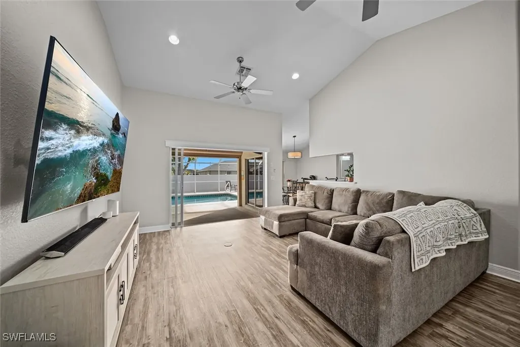 1508 SW 29th Street Cape Coral FL 33914