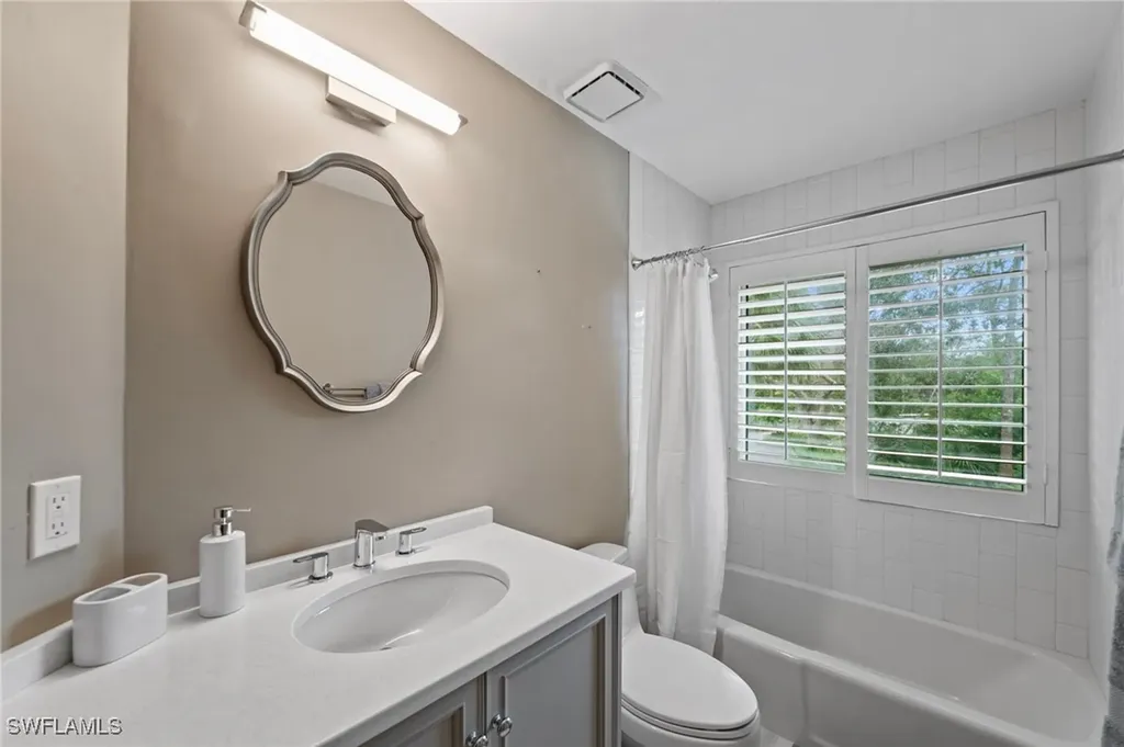 27002 Oakwood Lake Drive Bonita Springs FL 34134