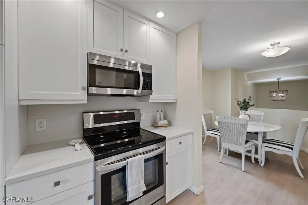 27002 Oakwood Lake Drive Bonita Springs FL 34134