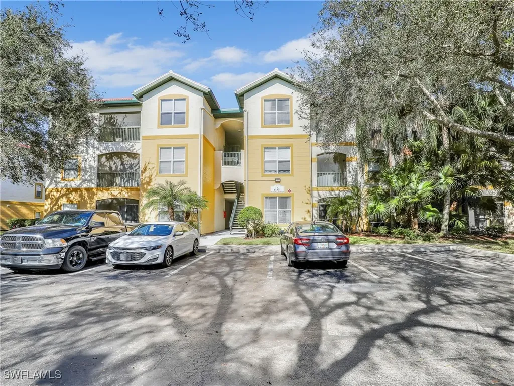 11571 Villa Grand Fort Myers FL 33913