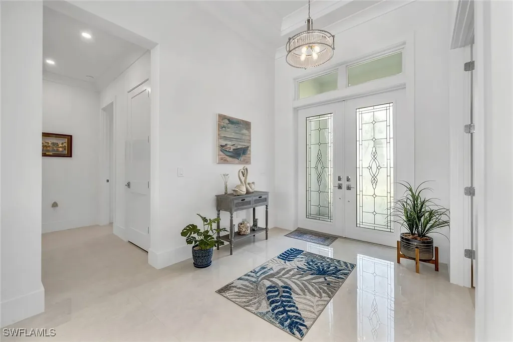 18601 Candletree Court Naples FL 34114