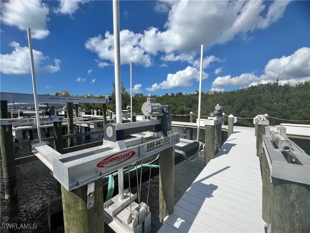 243D Wiggins Bay Drive Naples FL 34110