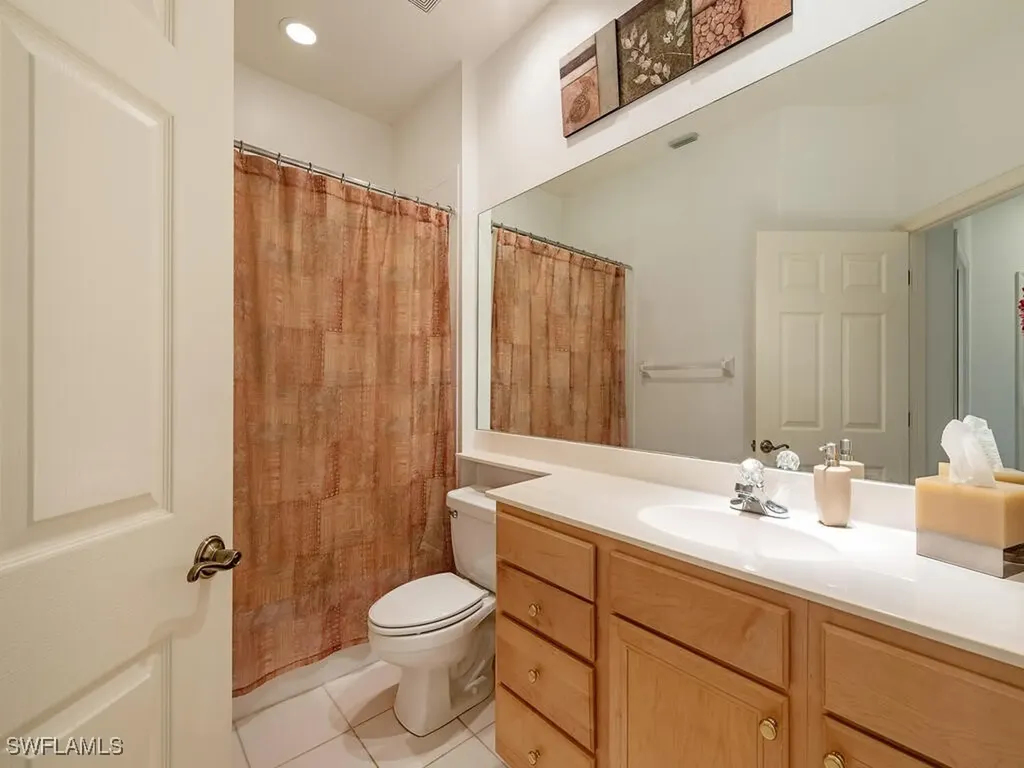 8245 Danbury Boulevard Naples FL 34120