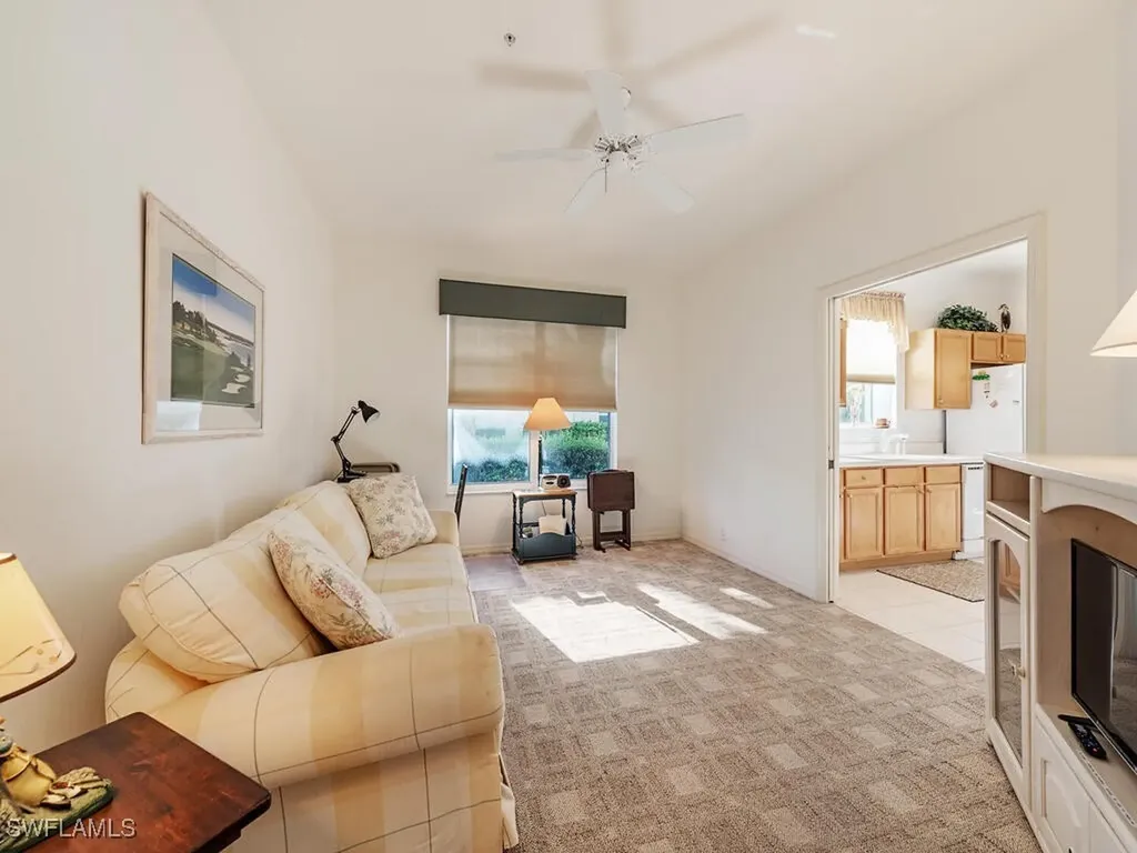 8245 Danbury Boulevard Naples FL 34120