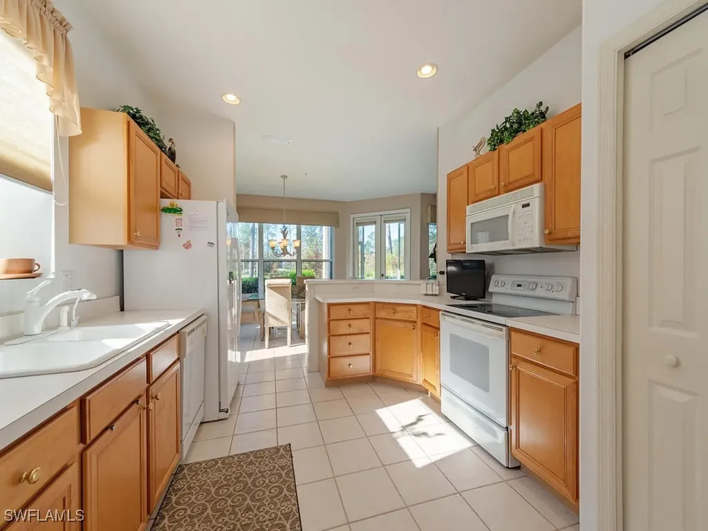 8245 Danbury Boulevard Naples FL 34120