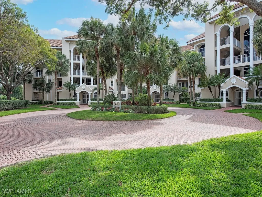 8430 Abbington Circle Naples FL 34108