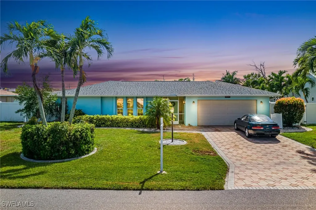 1452 SE 14th Street Cape Coral FL 33990
