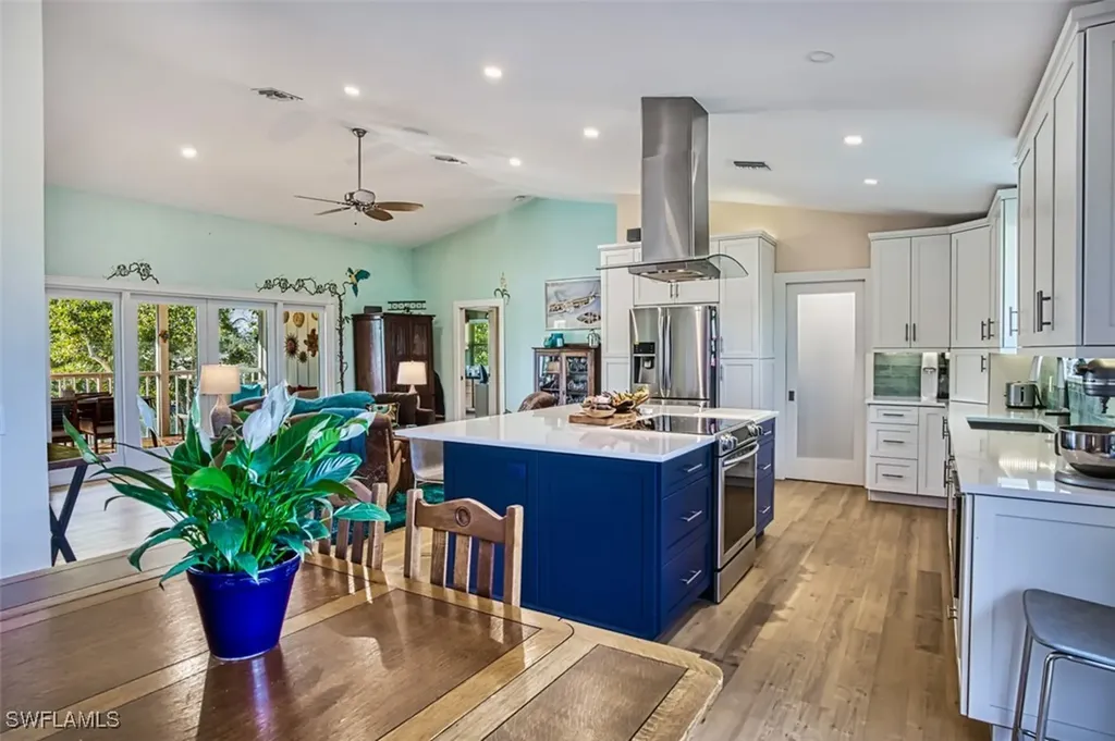 1615 Serenity Lane Sanibel FL 33957