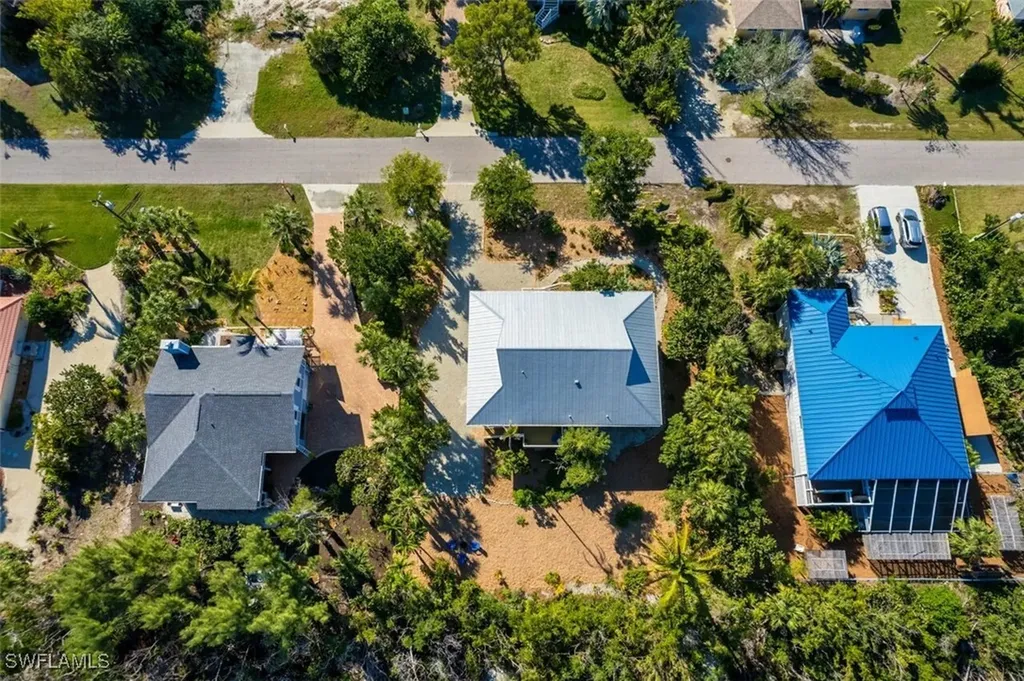 1615 Serenity Lane Sanibel FL 33957