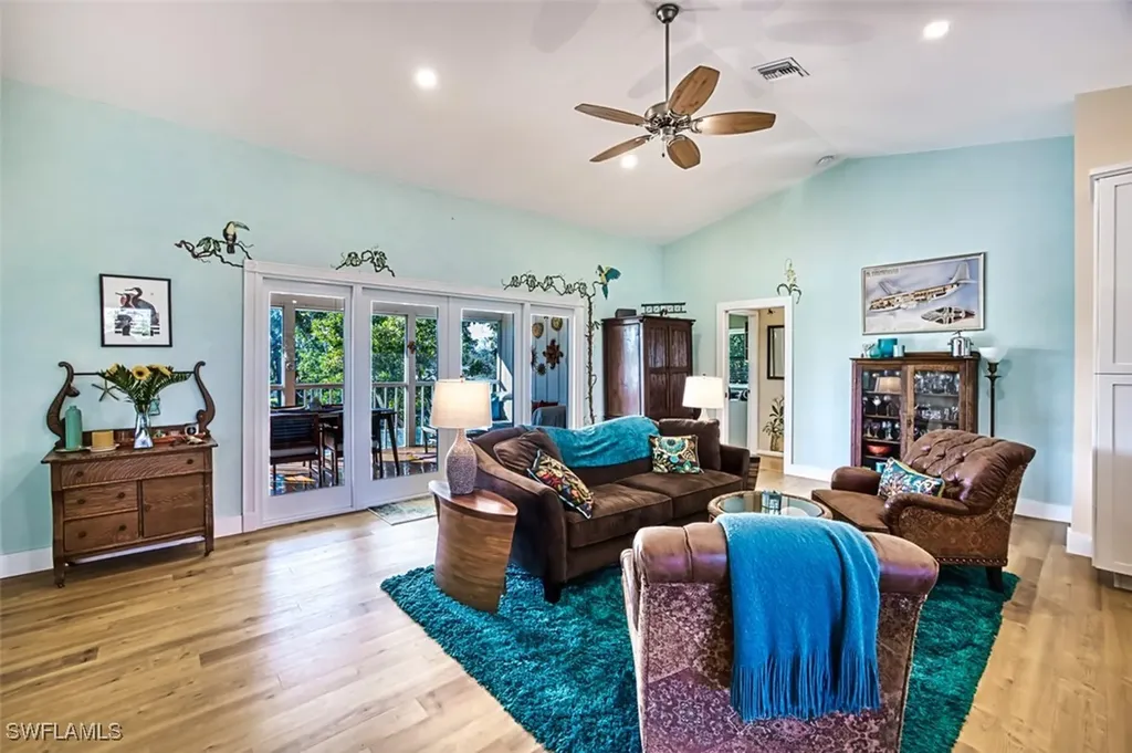 1615 Serenity Lane Sanibel FL 33957