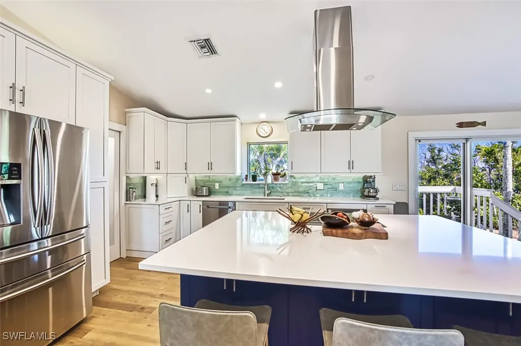 1615 Serenity Lane Sanibel FL 33957
