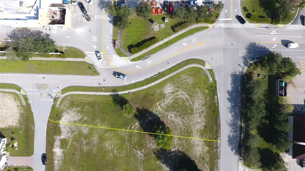 2606 SW 8th Place Cape Coral FL 33914