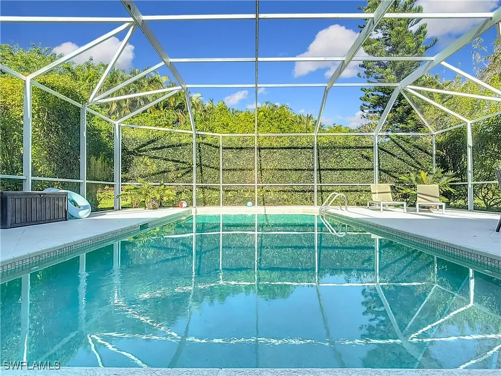 4991 Brixton Court Naples FL 34104