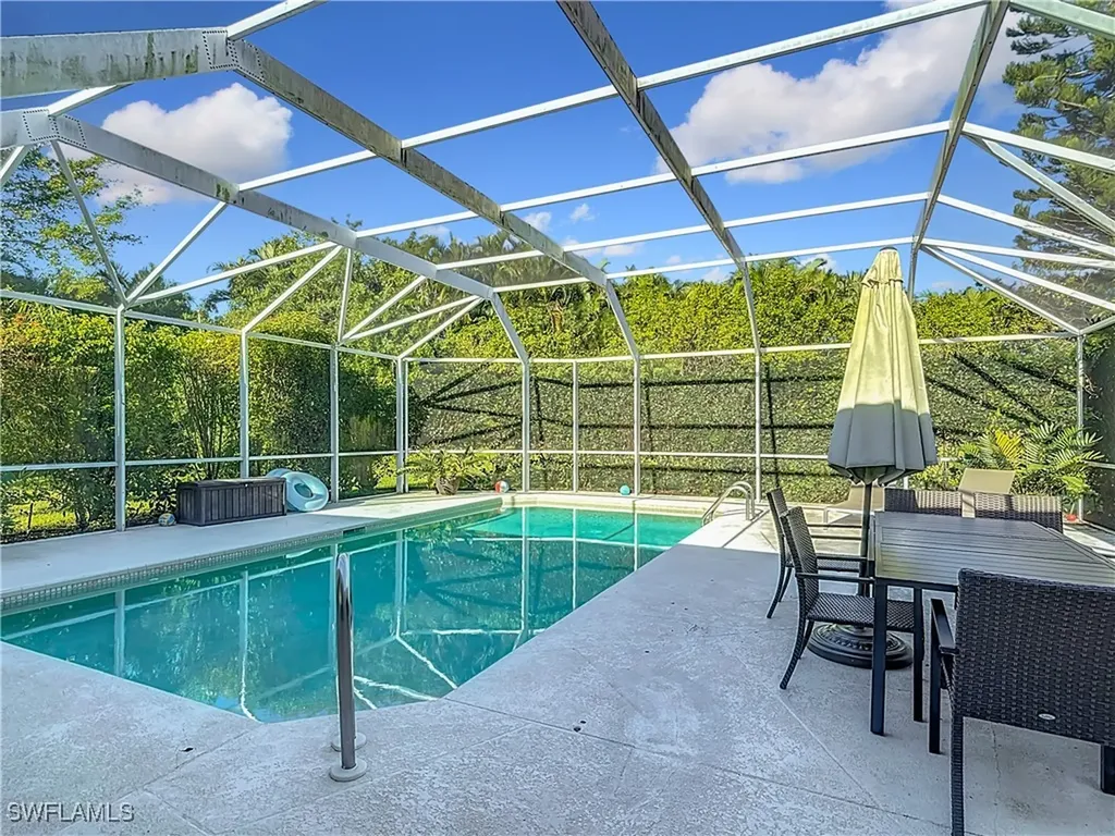 4991 Brixton Court Naples FL 34104