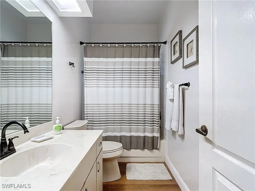 4991 Brixton Court Naples FL 34104