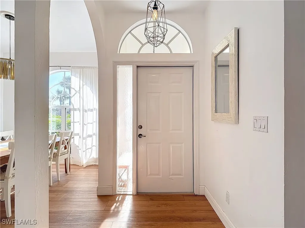 4991 Brixton Court Naples FL 34104