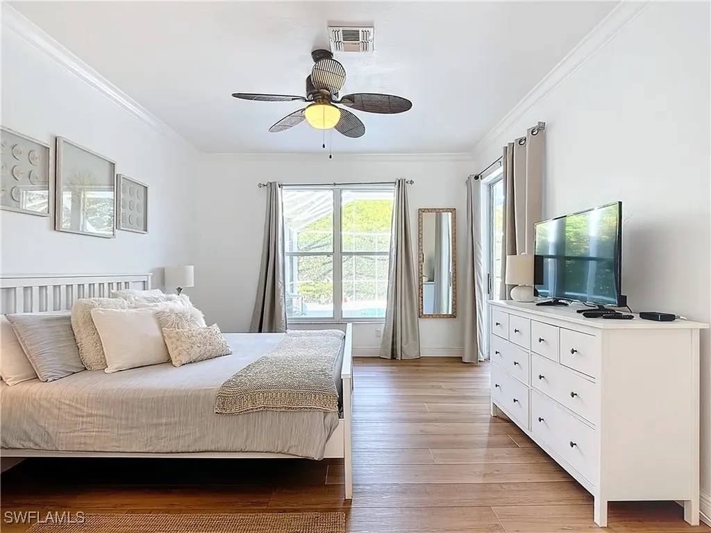4991 Brixton Court Naples FL 34104