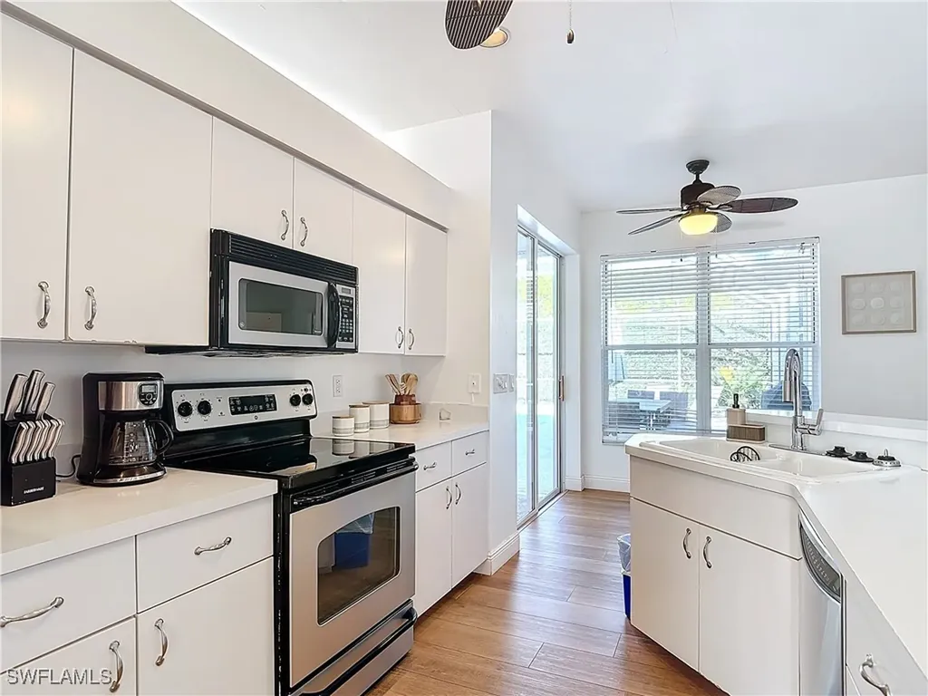 4991 Brixton Court Naples FL 34104