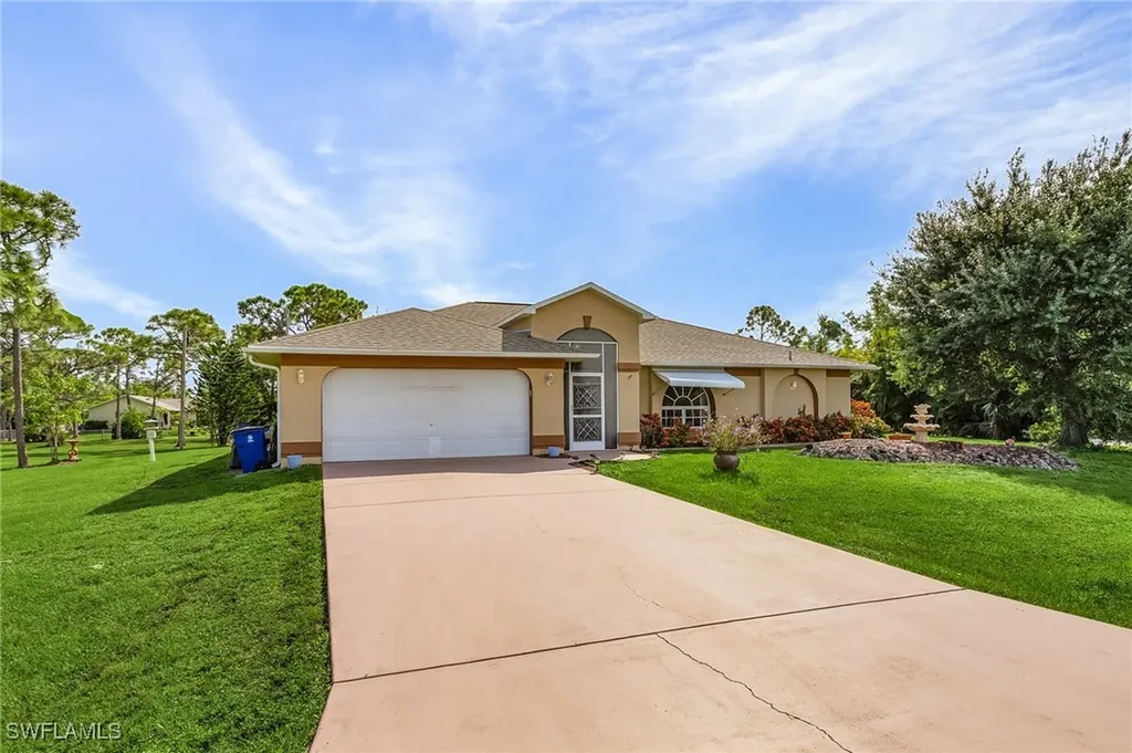 8704 Yukon Court St. James City FL 33956