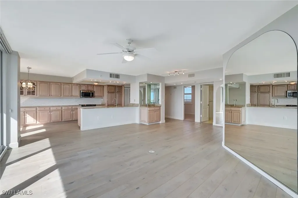 6101 Pelican Bay Boulevard Naples FL 34108
