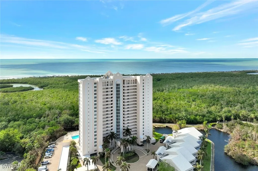 6101 Pelican Bay Boulevard Naples FL 34108