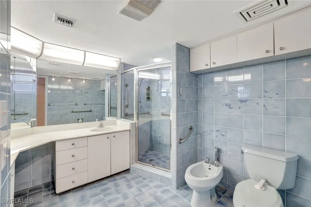 6101 Pelican Bay Boulevard Naples FL 34108